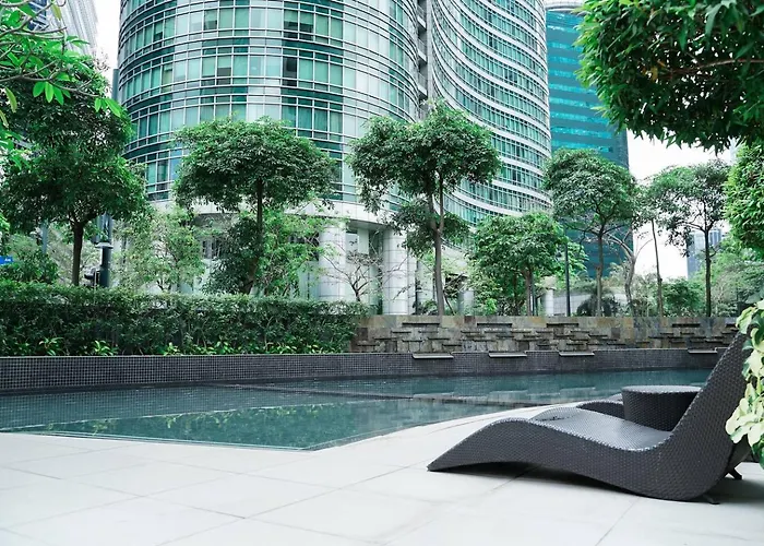 Jane In The City! In Avant, Bgc Manila